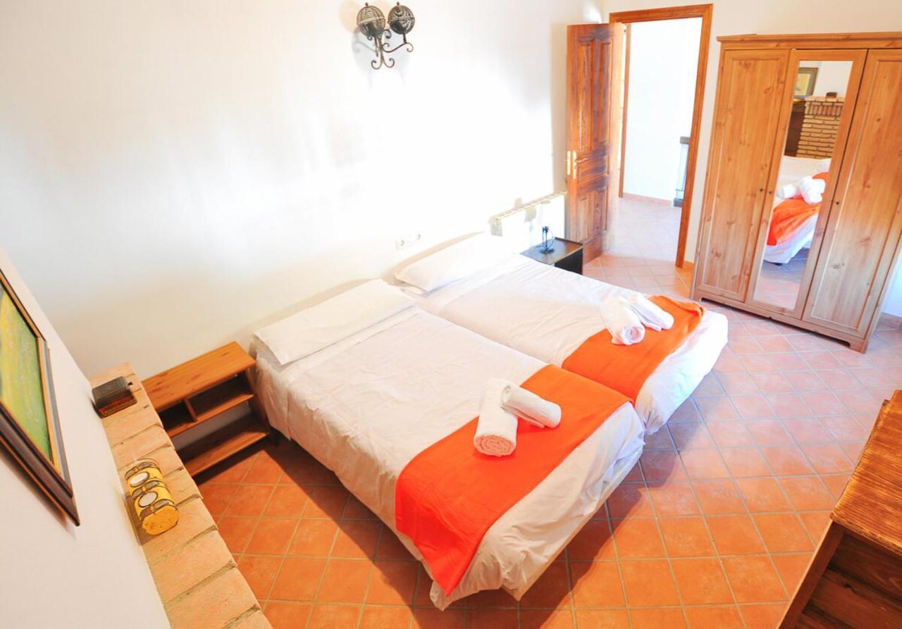 Cortijo Las Caballerias อะโลรา ภายนอก รูปภาพ